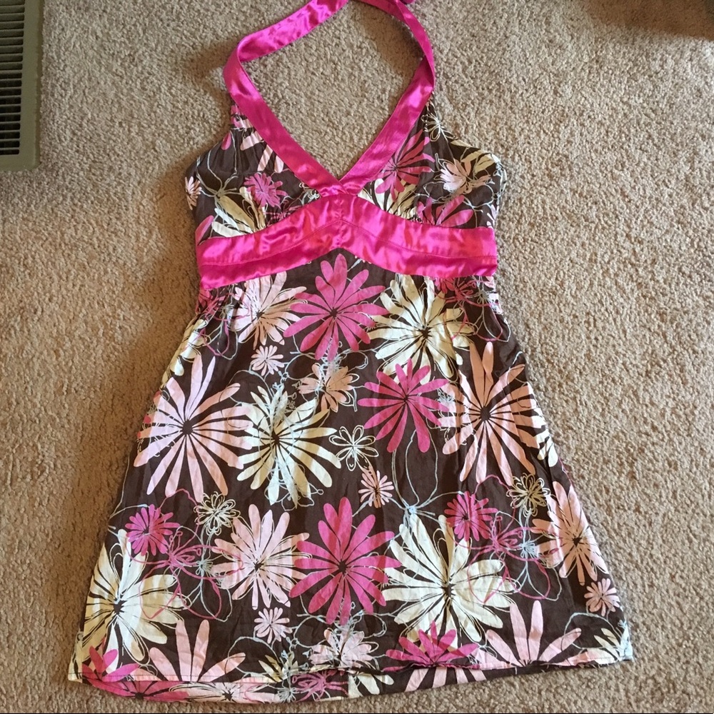 Wet Seal size medium (10/12) flower halter top
